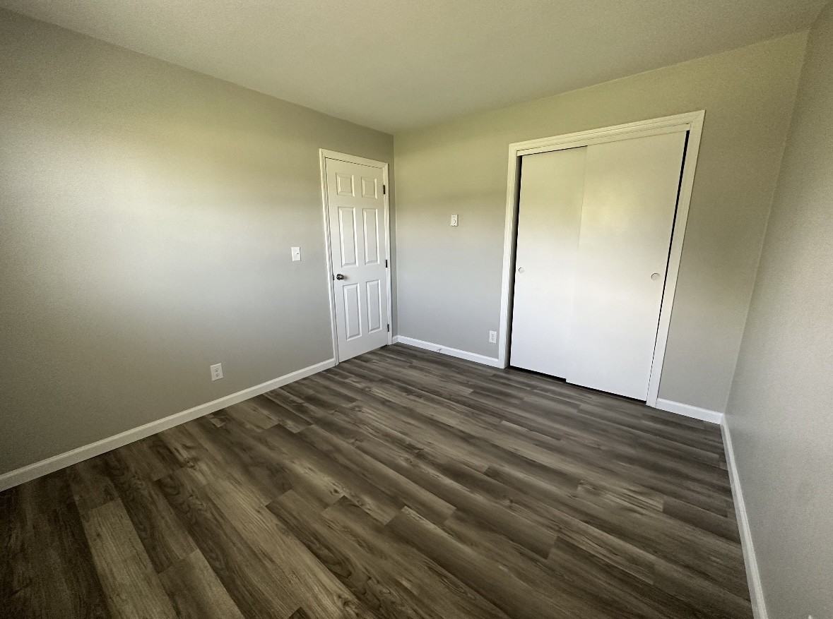 920 N Detroit St #25 - Photo 4 of 8