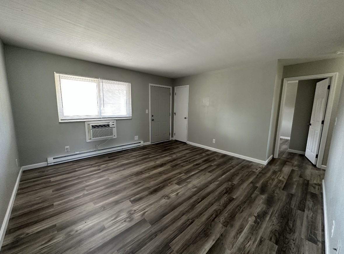 920 N Detroit St #25 - Photo 6 of 8