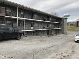 featured image of 110 Lyon St #1R