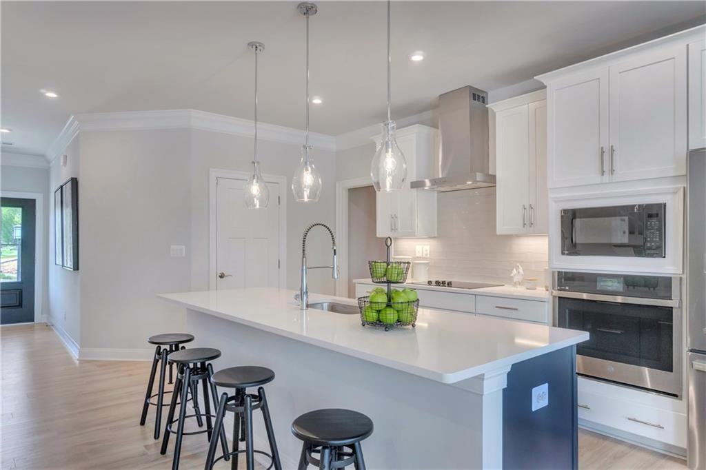 670 Brookwood Glen Ter #B3 - Photo 6 of 23