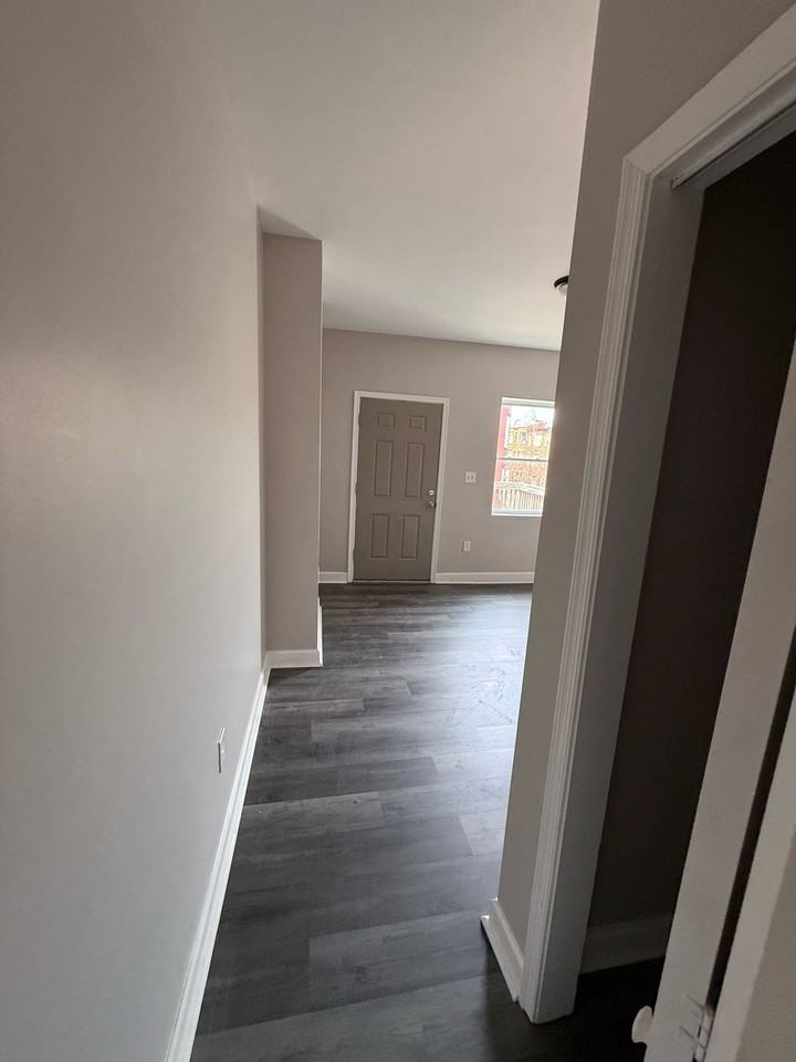 2226 Callow Ave - Photo 3 of 13