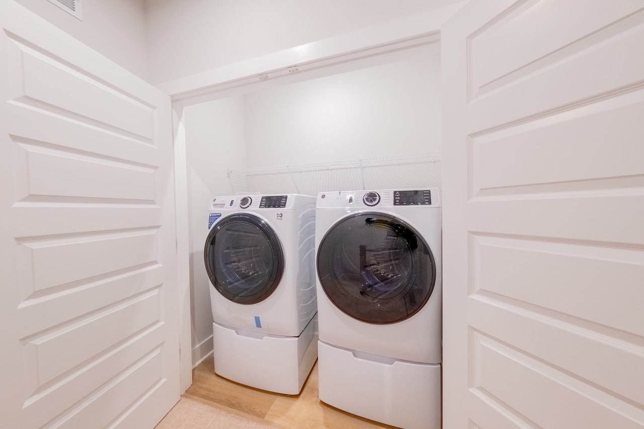 9935 Golden Trout Ln #1 - Photo 3 of 21