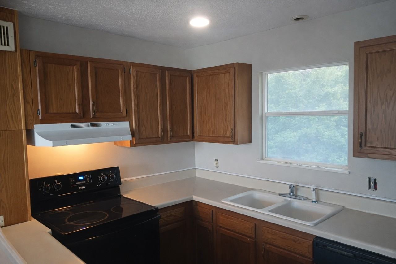 106 Jersey Dr #108 - Photo 5 of 11