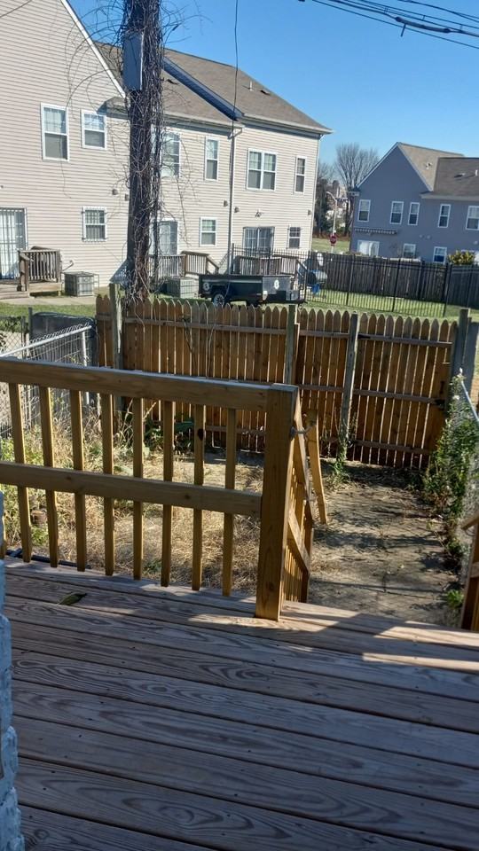 519 Sanford Pl - Photo 6 of 12