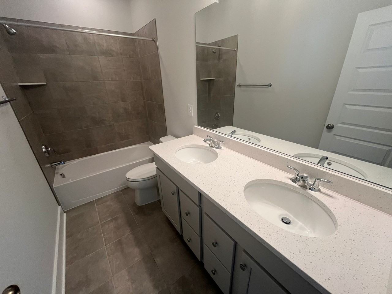 4005 Munson Woods Pl #1 - Photo 3 of 22