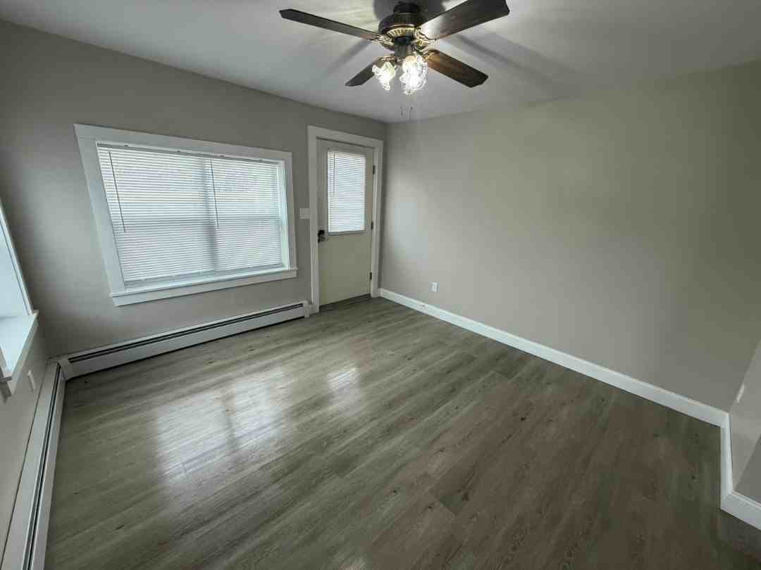 49 Market St #101 - Photo 3 of 8