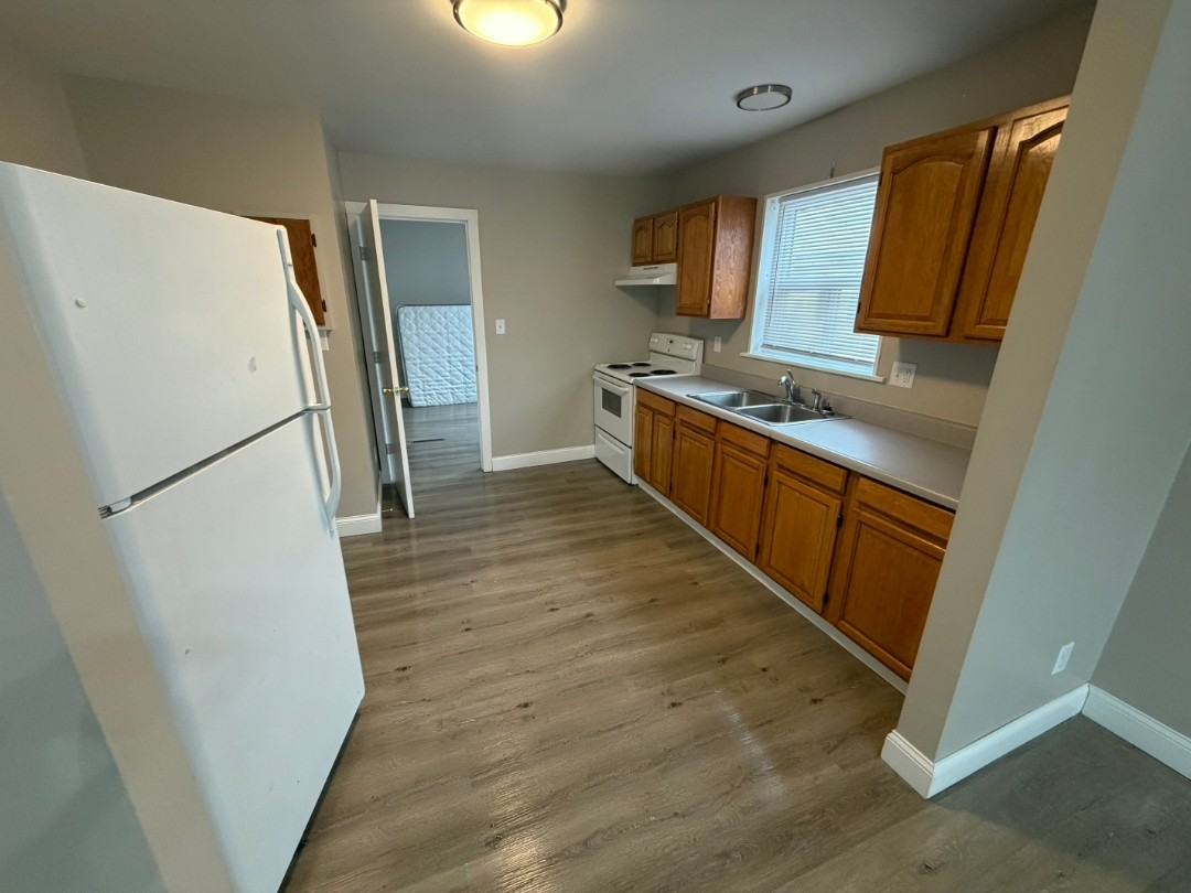 49 Market St #101 - Photo 5 of 8