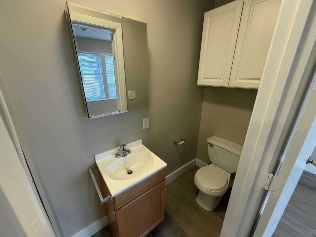 49 Market St #101 - Photo 7 of 8