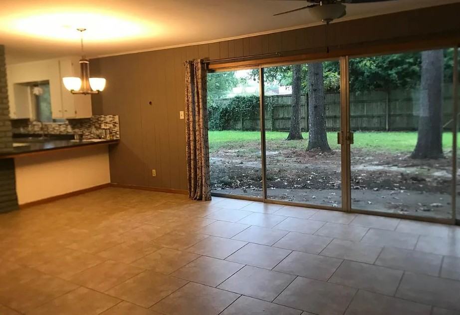 2140 Edson Dr - Photo 4 of 11