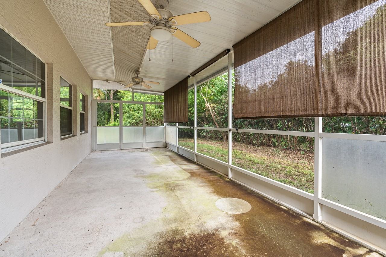 208 Serenade Dr - Photo 5 of 5