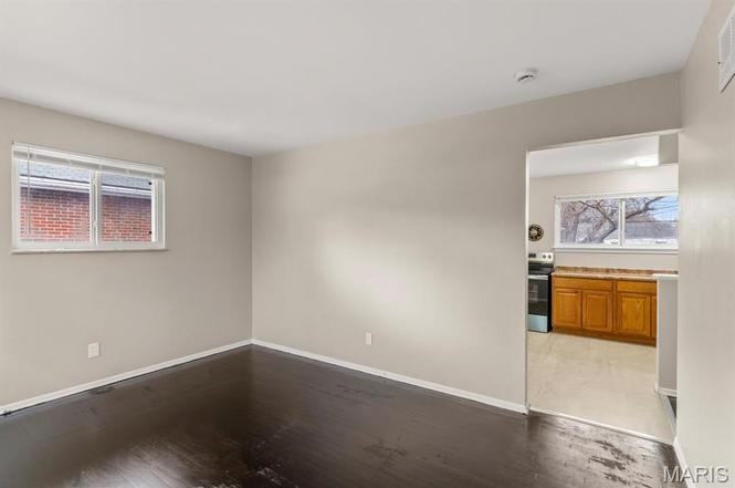 1223 Reale Ave - Photo 2 of 22