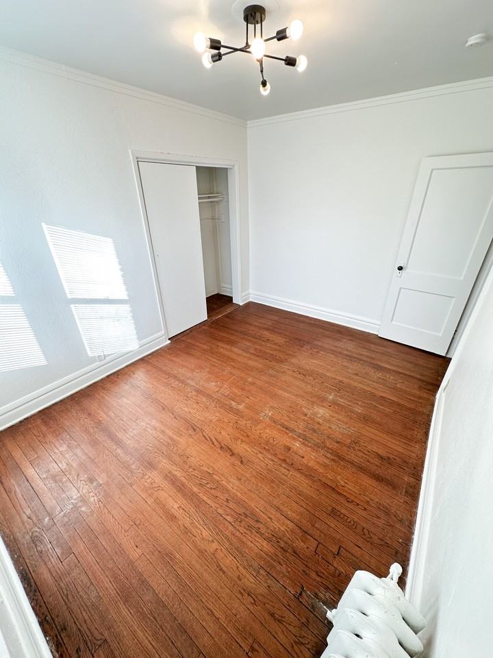 2600 Kingman Blvd #31 - Photo 6 of 12