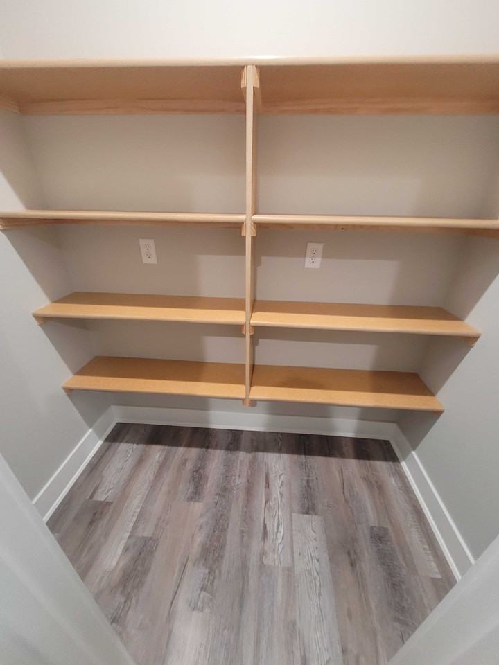 3913 S Bluelake Ct - Photo 3 of 22