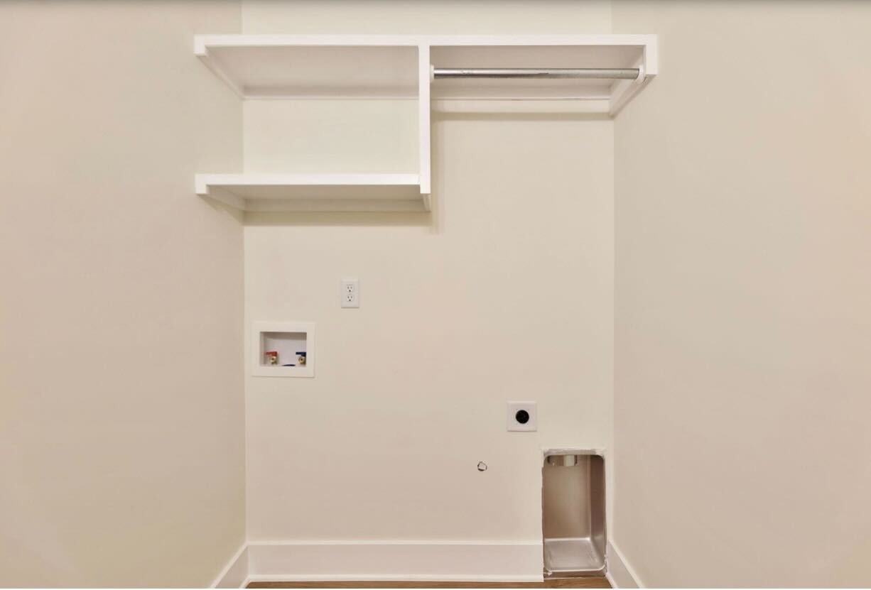 16802 W Lawson St - Photo 2 of 18