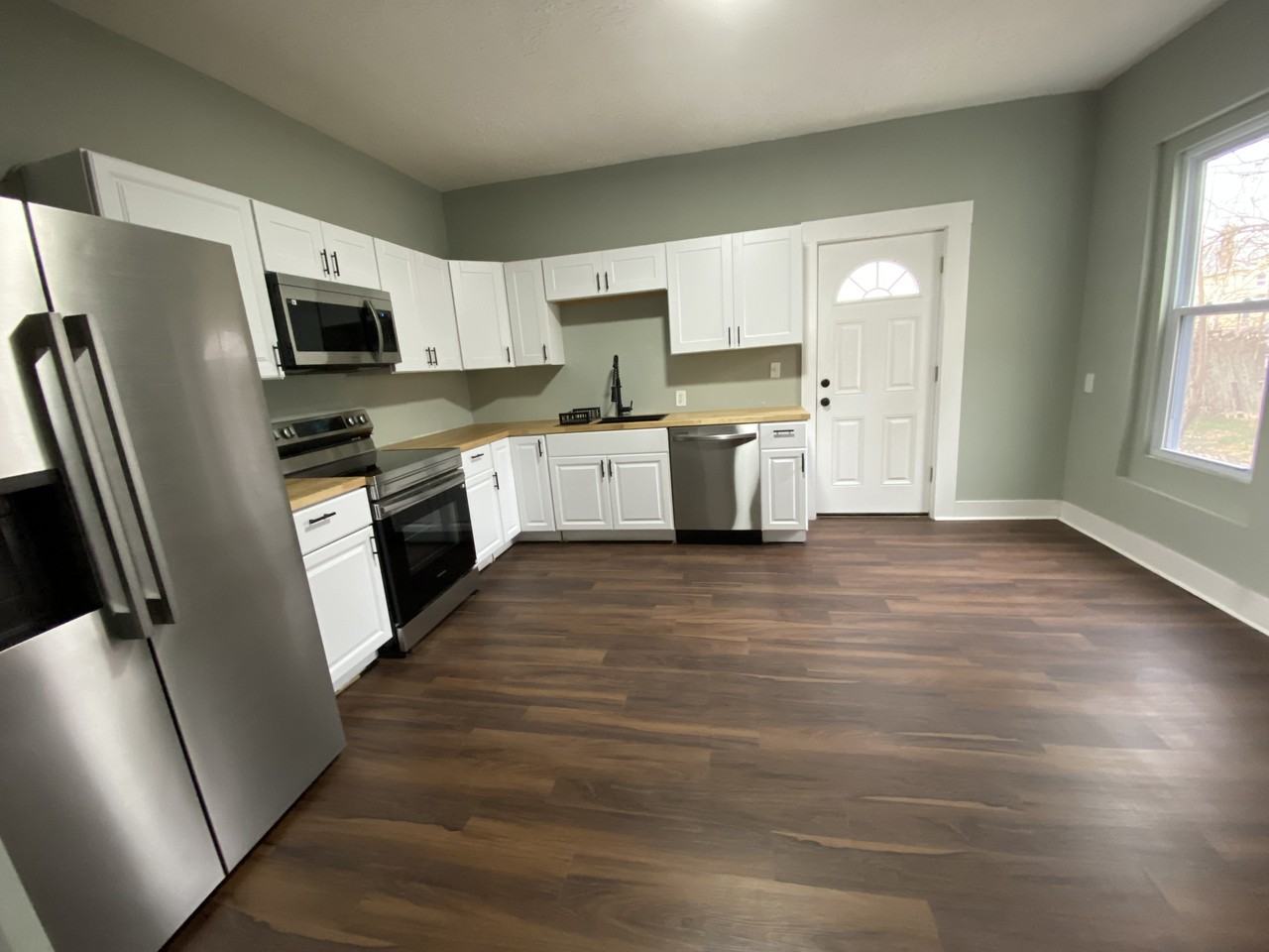 3344 Spokane Ave - Photo 4 of 20