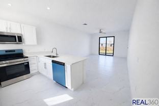 828 Holmes Ave #828 - Photo 1 of 1