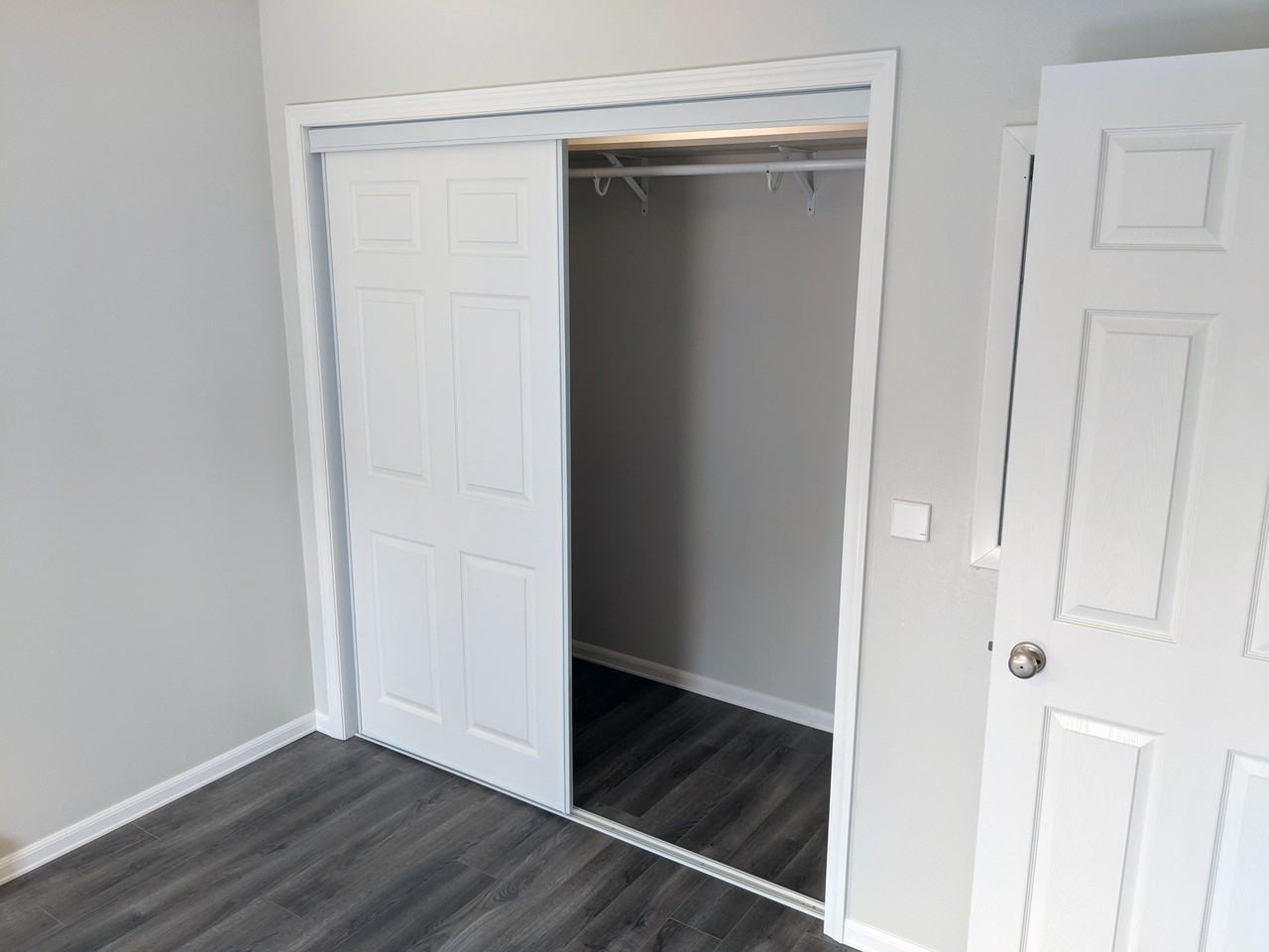 501 1st St W #503 - Photo 3 of 19