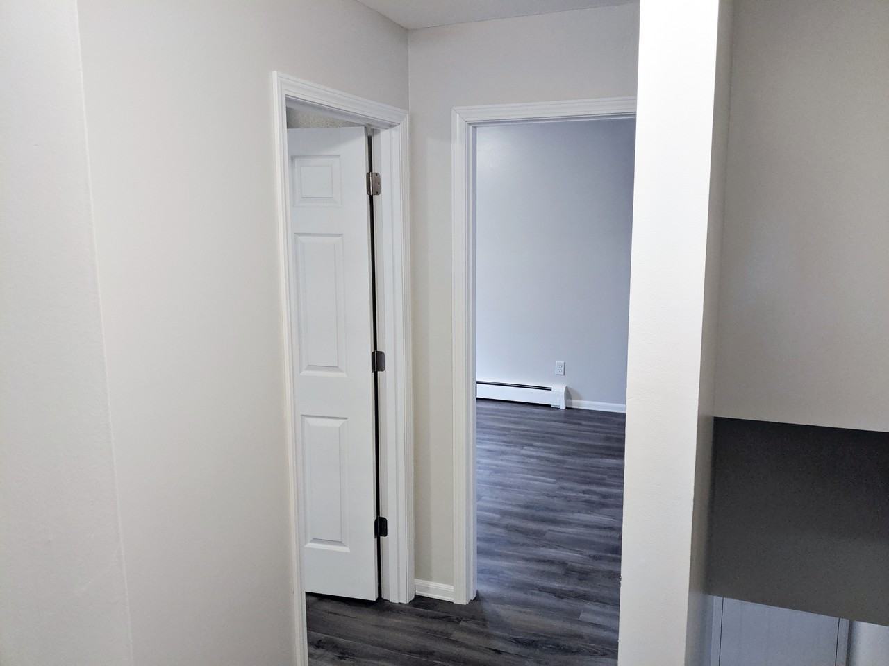 501 1st St W #503 - Photo 6 of 19