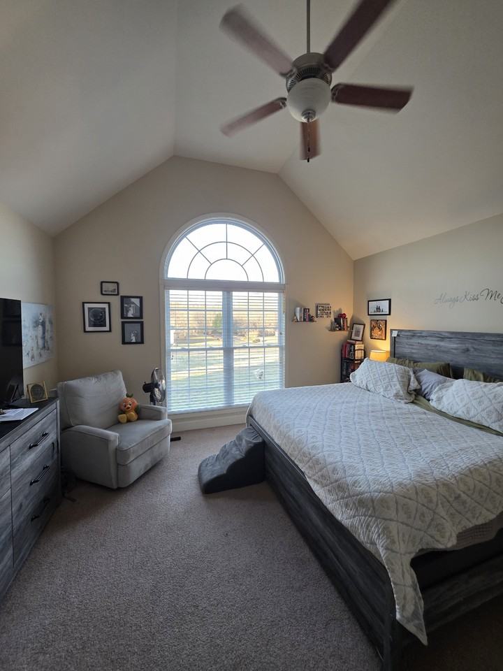 132 Whispering Hills Ln - Photo 7 of 9