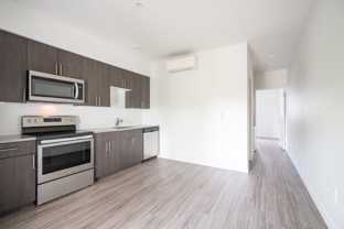 4620 N Maryland Ave #B102 - Photo 1 of 1