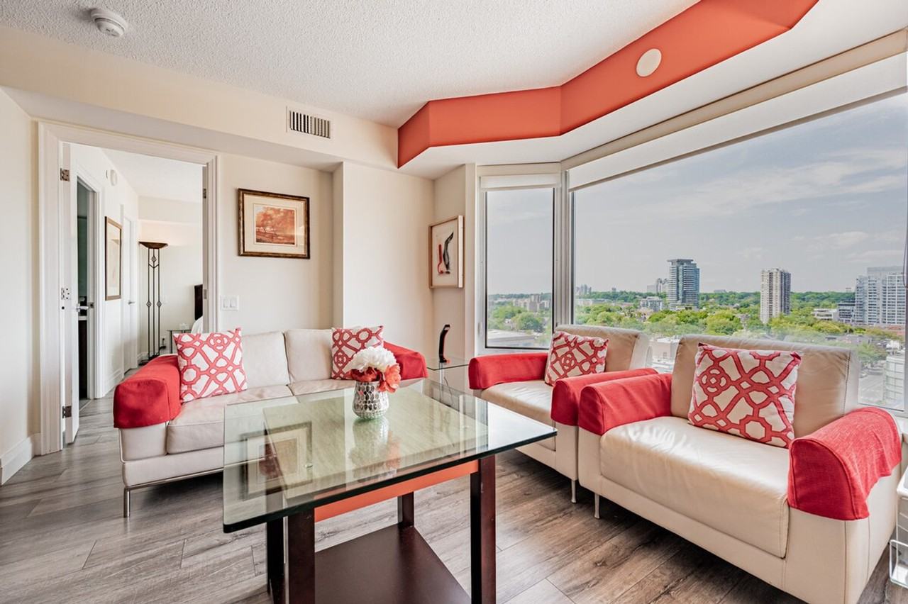 155 Yorkville Avenue - Photo 3 of 38