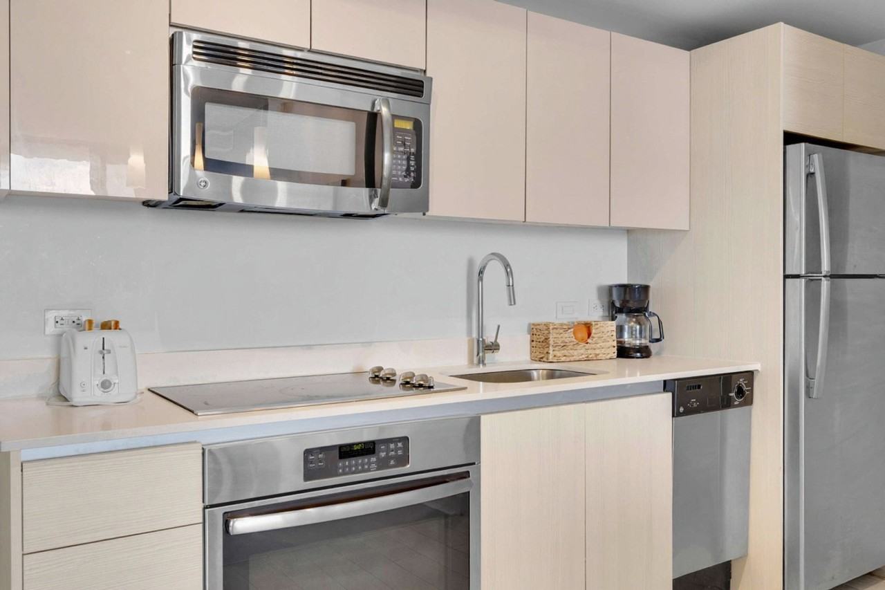 1180 East Hallandale Beach Boulevard - Photo 4 of 83