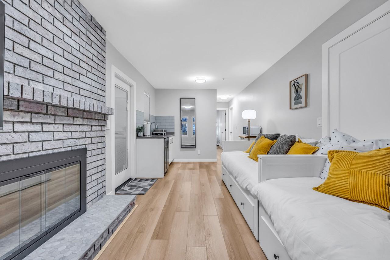 3373 East 44th Ave #1273077P - Photo 6 of 26