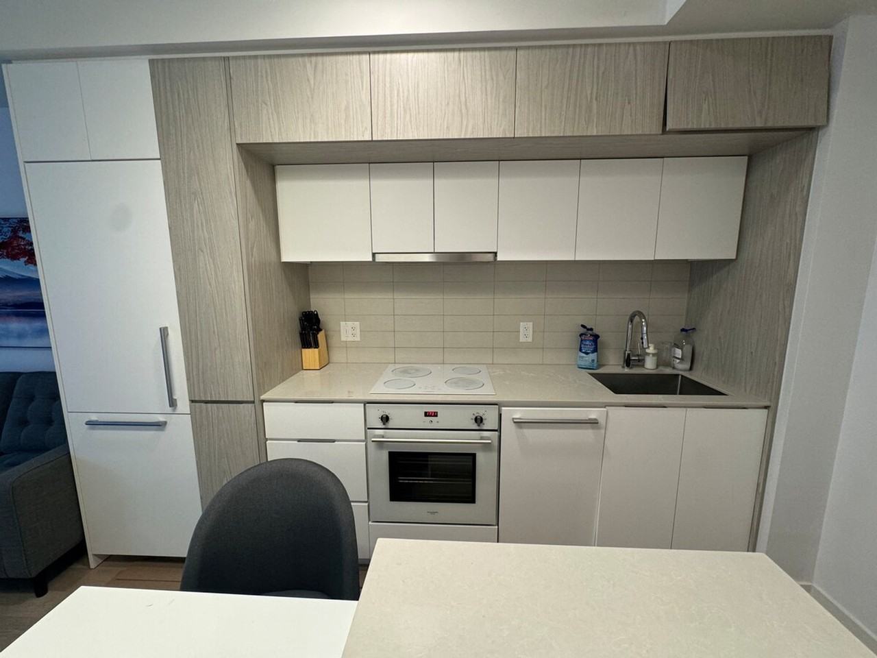 1170 Rue Saint-Antoine O #1270854P - Photo 3 of 21