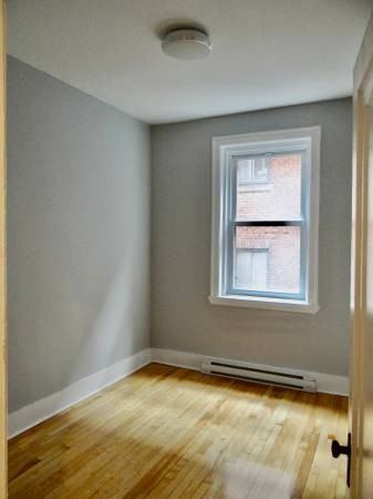 5235 Chemin de la Côte Saint Luc ##15 - Photo 6 of 6