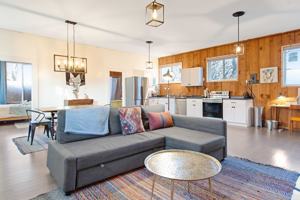 featured image of 4403 W Alpine St