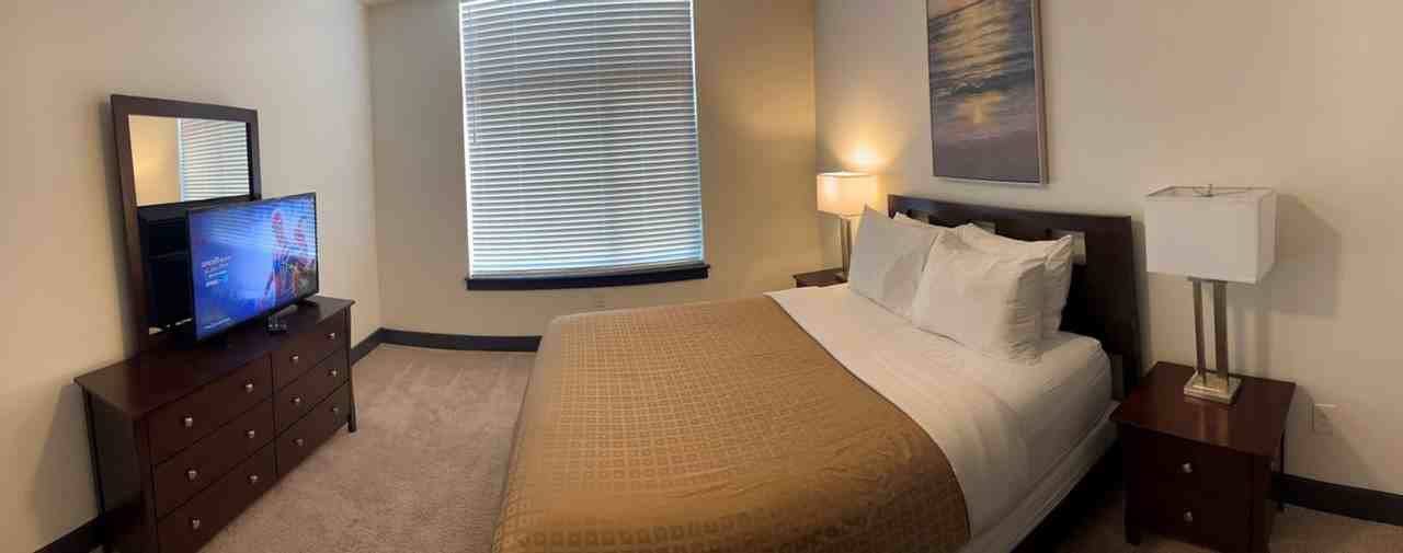 424 W Trade St #1344188P - Photo 6 of 20