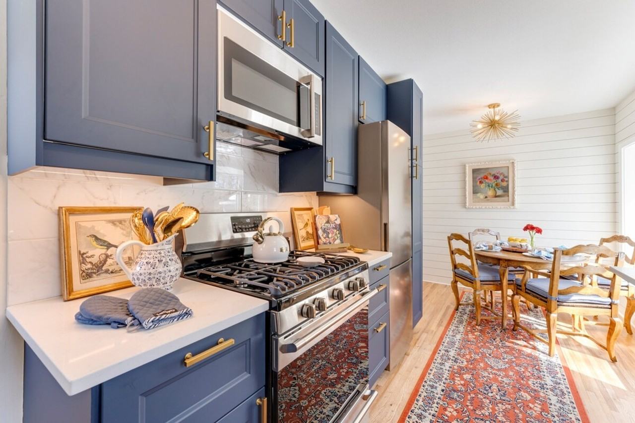 17035 9th Ave N #1369955P - Photo 4 of 50