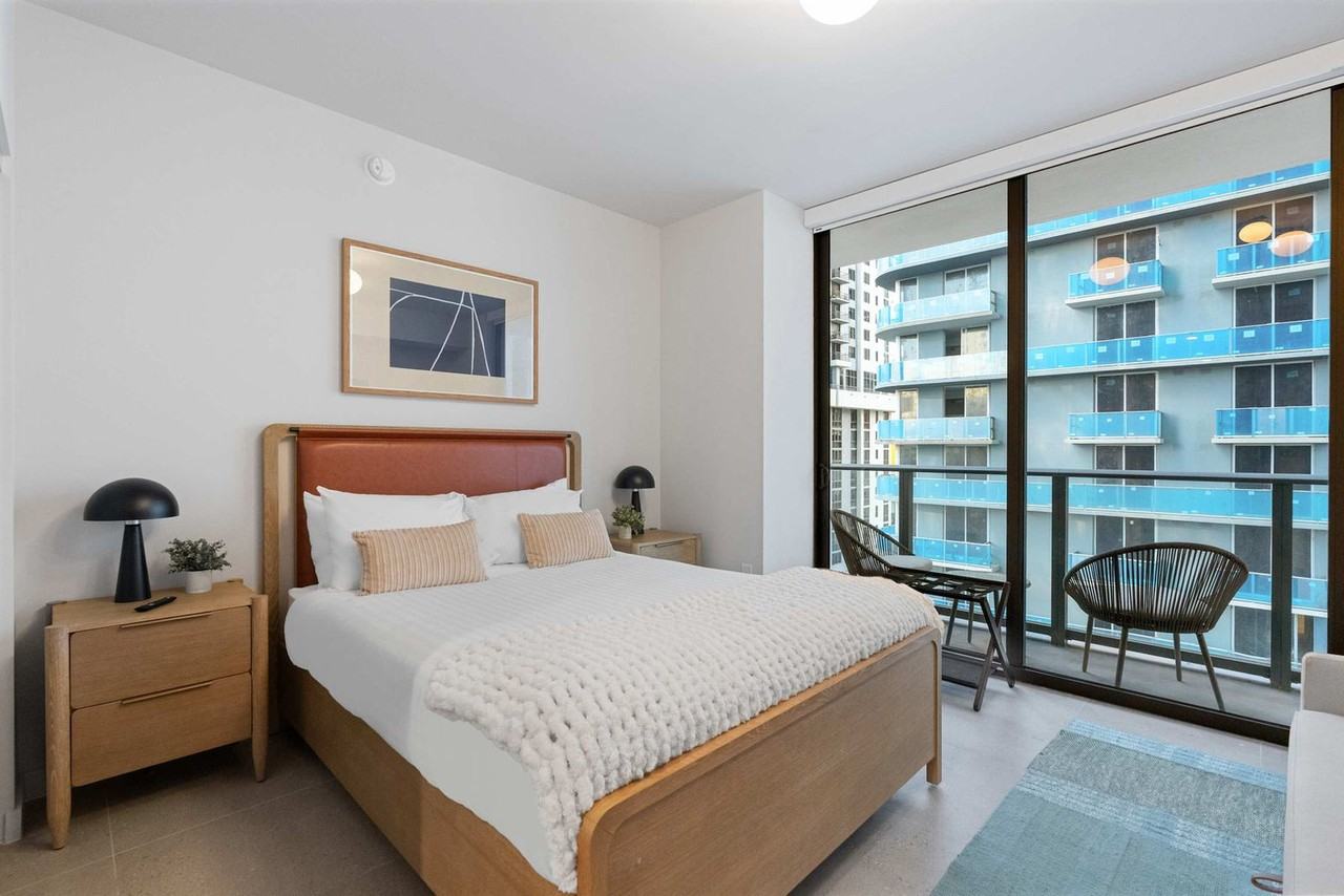 11 Ne 6th St #1376604P - Photo 6 of 33