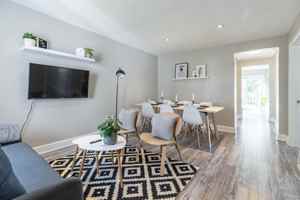 featured image of 11 Linwood St