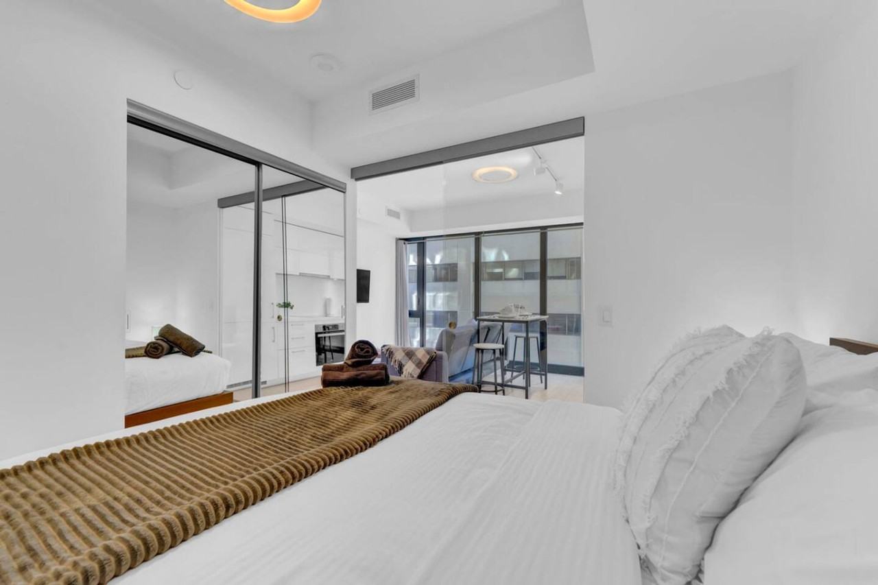 170 Cumberland St #1388910P - Photo 3 of 19