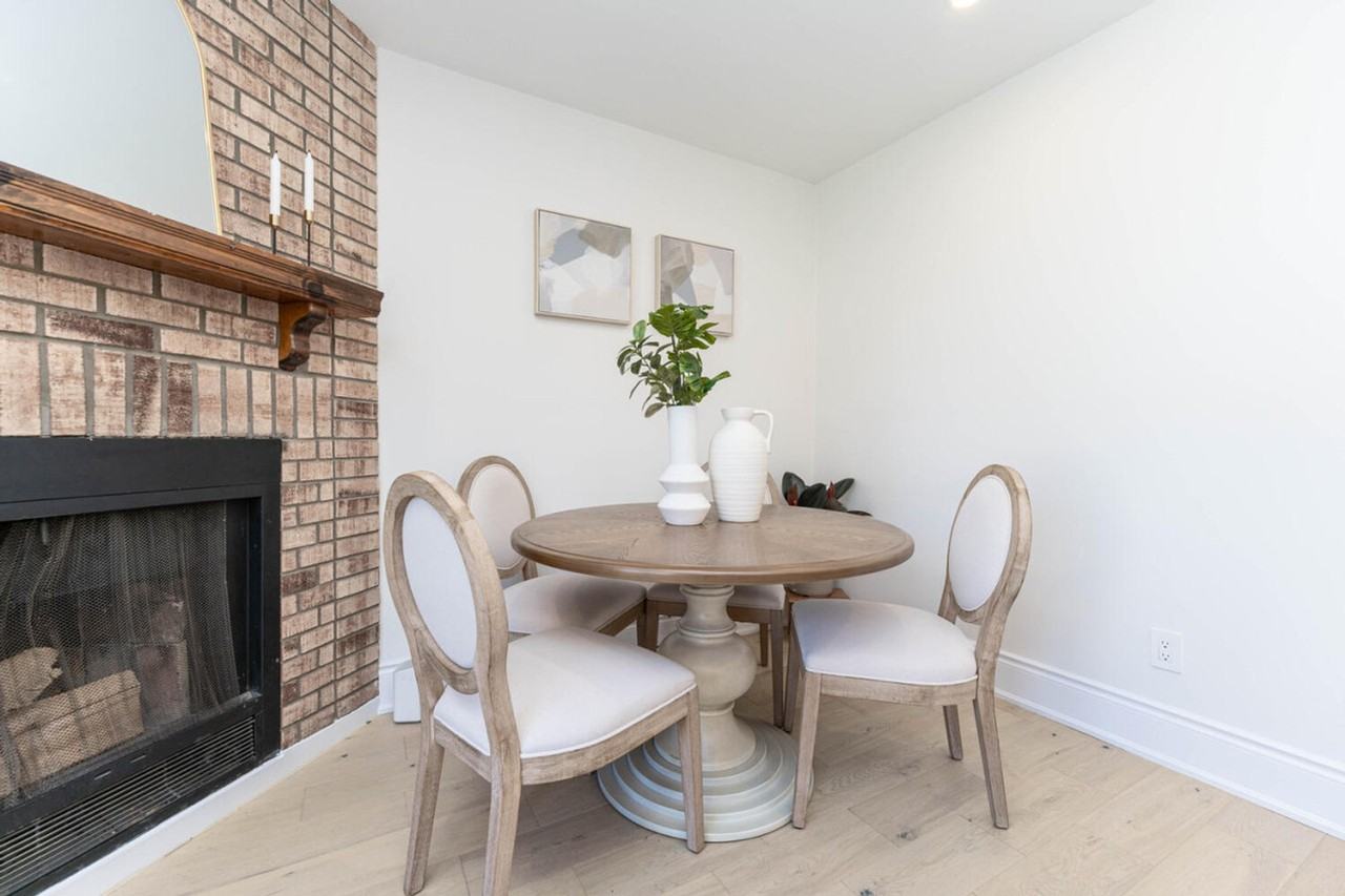 54 Glenmanor Drive - Photo 7 of 25