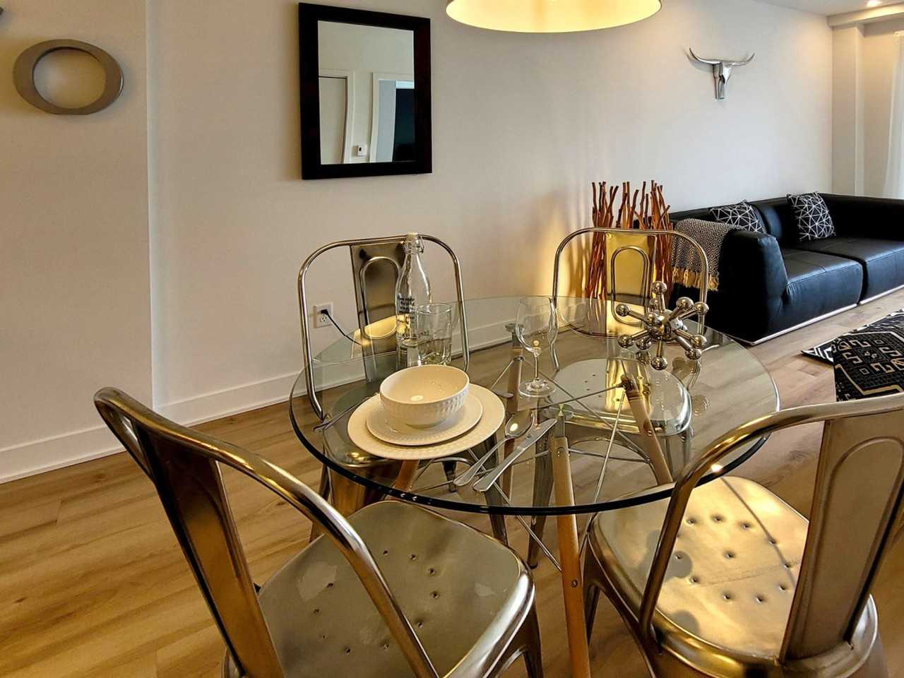 3000 Av Colomb #1222974P - Photo 3 of 26