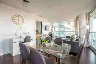 209 Gzowski St - Photo 1 of 1