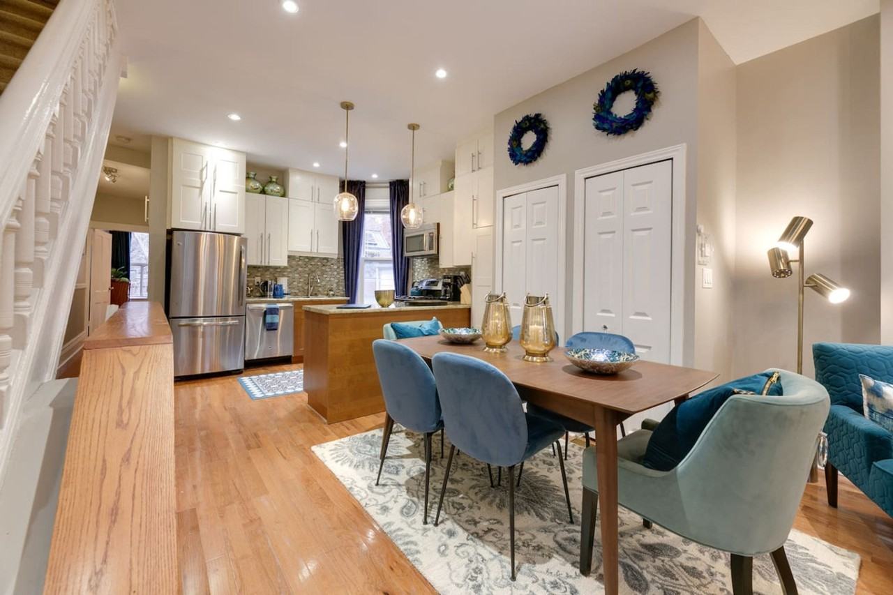 235 Markham Street - Photo 5 of 44