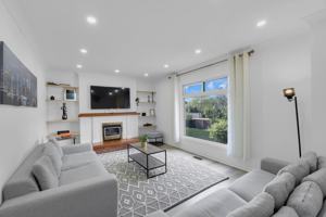 featured image of 1963 Roy Ivor Cres