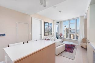 1289 Hornby St - Photo 1 of 1