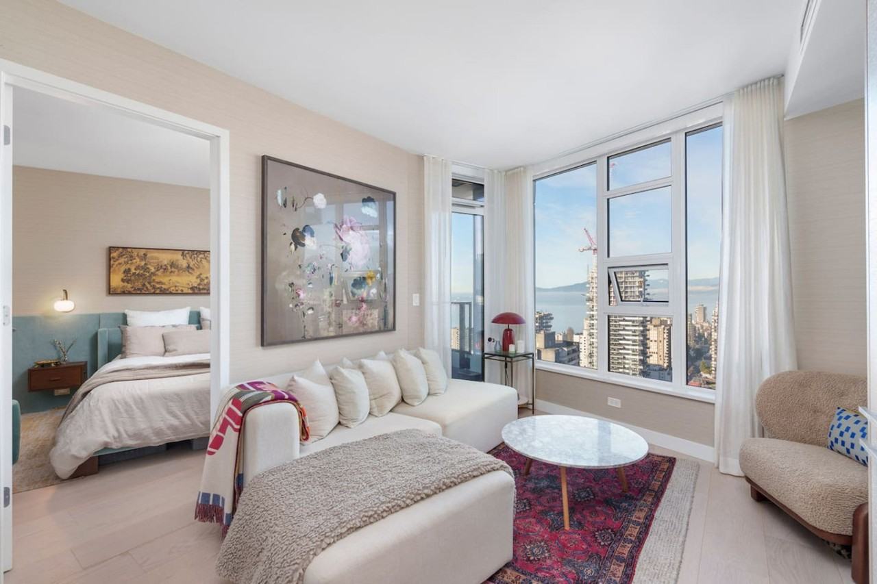 1289 Hornby St #1431204P - Photo 4 of 24