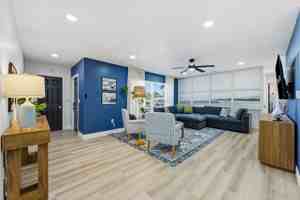 featured image of 4907 21st Ave W