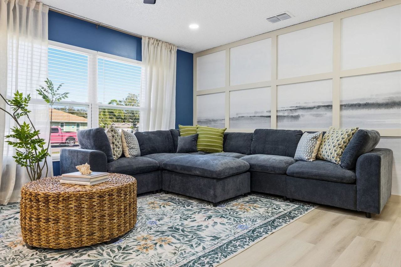 4907 21st Ave W #1438537P - Photo 2 of 50