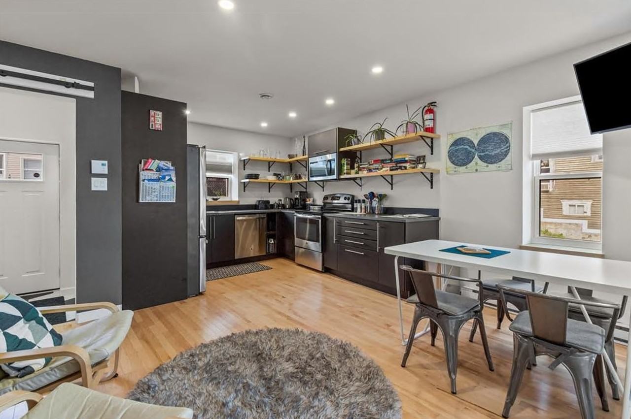 29 Cabot St #1438825P - Photo 3 of 18