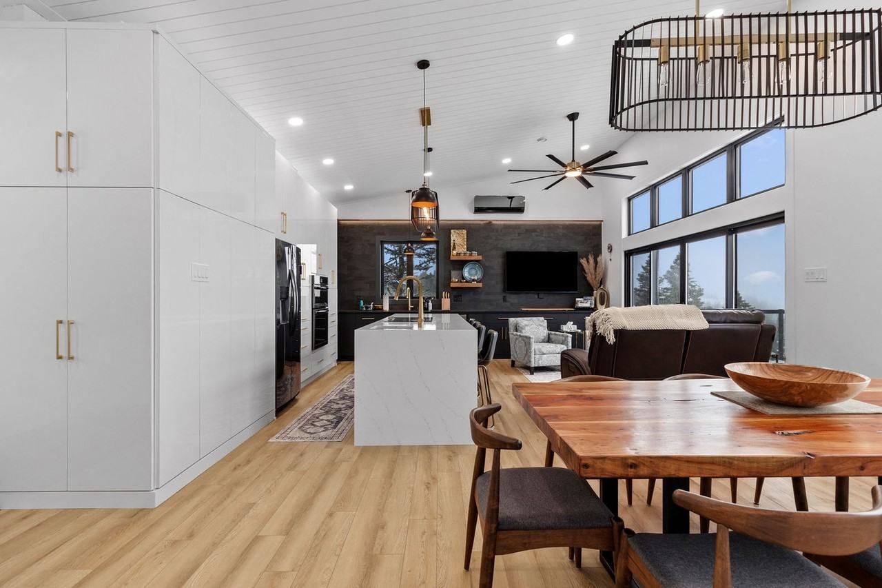 54 Old Flatrock Rd #1438838P - Photo 5 of 50