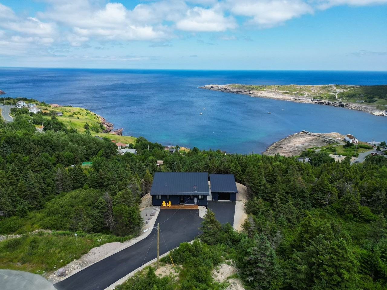 54 Old Flatrock Rd #1438838P - Photo 7 of 50