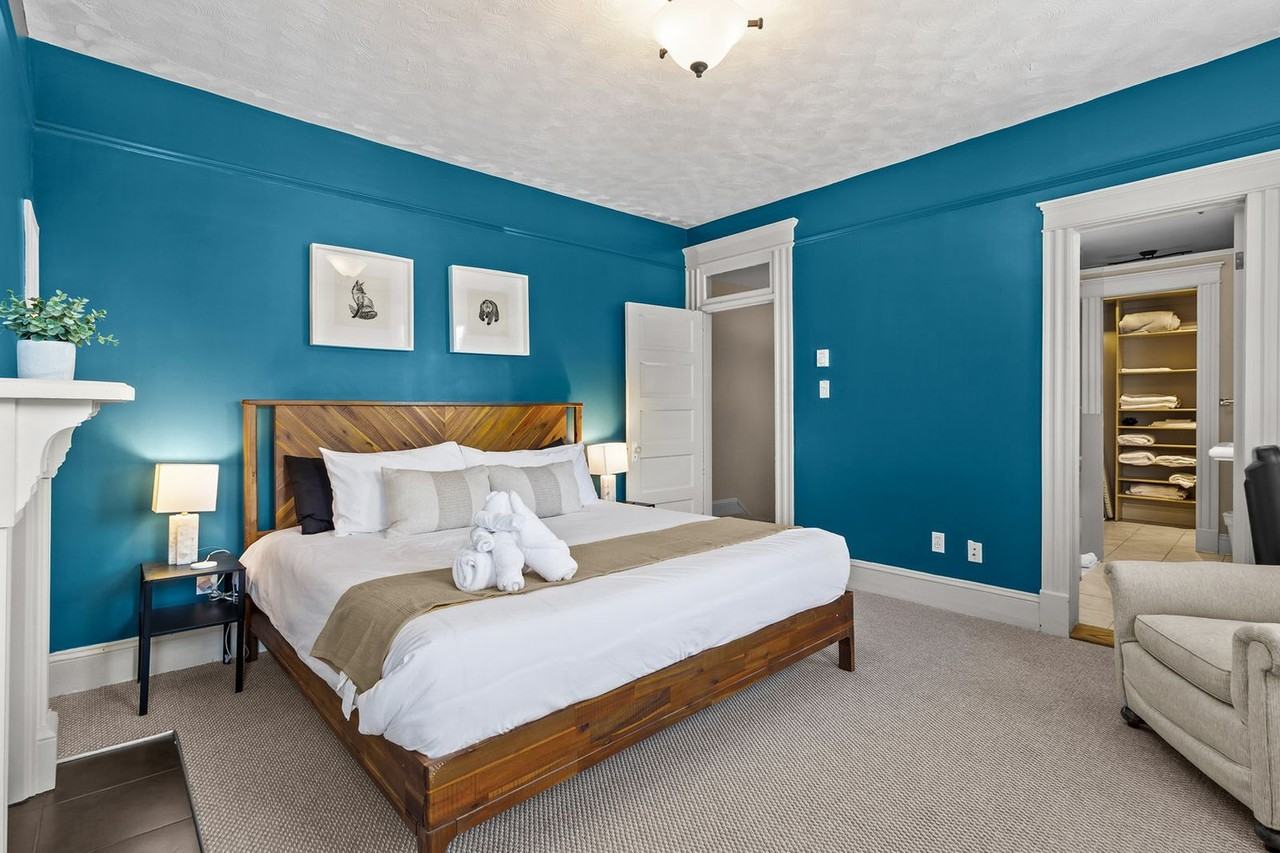 9 Leslie St #1438847P - Photo 7 of 37