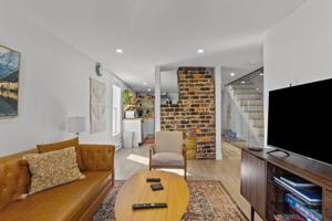 featured image of 110 Queen'S Rd