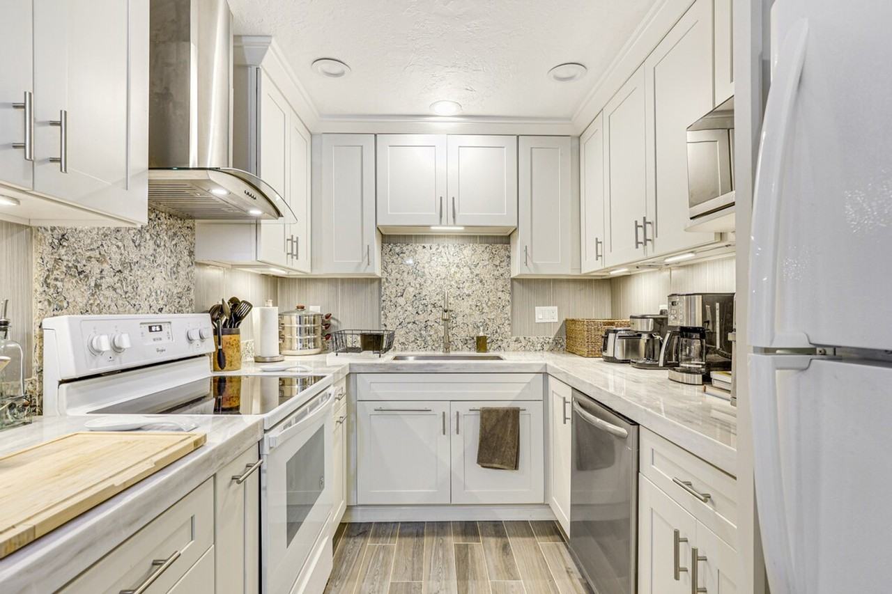 265 Loma Alta Dr #1308154P - Photo 2 of 27